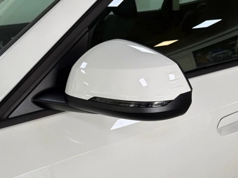 BMW iX1 xDrive30 230 kW (313 CV)