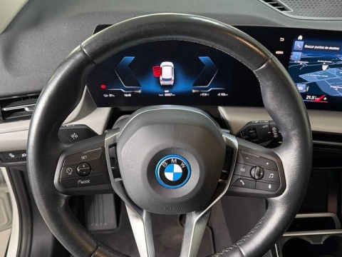 BMW iX1 xDrive30 230 kW (313 CV)