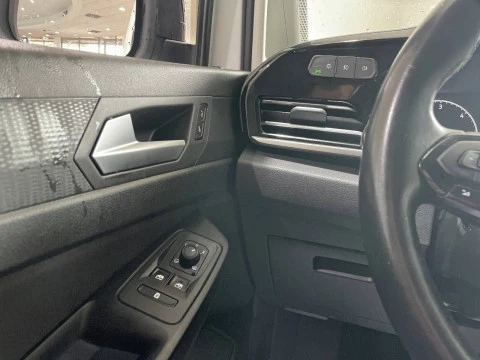 Ford Tourneo Connect 2.0 Ecoblue 90kW Titanium