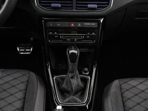 Volkswagen T-Cross 1.5 TSI 110KW DSG R-LINE 150 5P