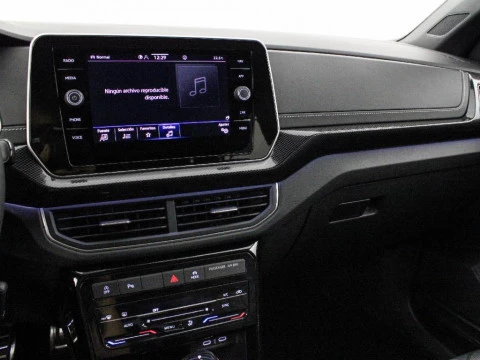 Volkswagen T-Cross 1.5 TSI 110KW DSG R-LINE 150 5P