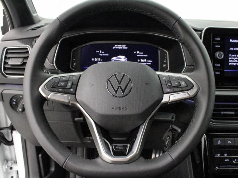 Volkswagen T-Cross 1.5 TSI 110KW DSG R-LINE 150 5P
