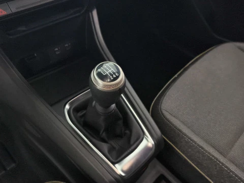 Renault Captur  Gasolina/gas  TCe Techno 74kW GLP