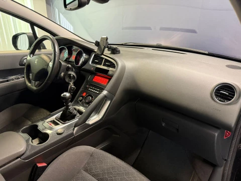 Peugeot 3008 1.6BLUEHDI 100 HP ACTIVE S&S