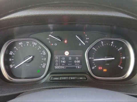 Peugeot Expert Furgon BlueHDi 100 Premium Standard 75 kW (102 CV)