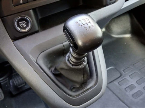 Peugeot Expert Furgon BlueHDi 100 Premium Standard 75 kW (102 CV)