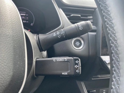 Renault Captur techno Eco-G 100cv (74 kW)