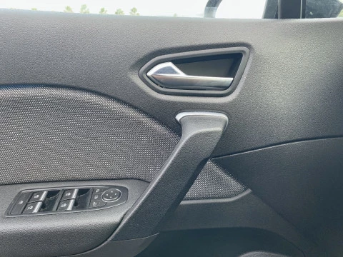 Renault Captur techno Eco-G 100cv (74 kW)