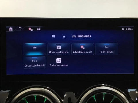 Mercedes-Benz GLA 200 D