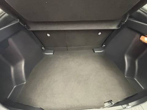 Toyota C-HR 1.8 140H Advance