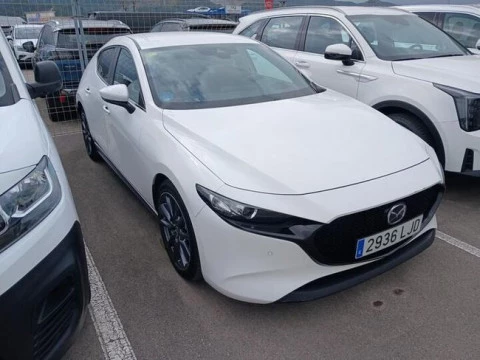 Mazda3 1.8 SKYACTIV-D EVOLUTION