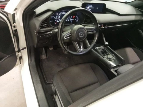 Mazda3 1.8 SKYACTIV-D EVOLUTION