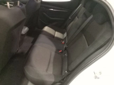 Mazda3 1.8 SKYACTIV-D EVOLUTION