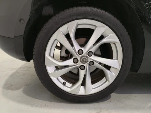 Opel Astra 1.6 CDTi 81kW 110CV Selective