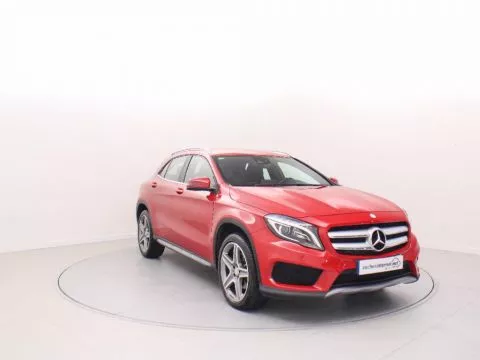 Mercedes-Benz Clase GLA (+)2.1 GLA 220 D AMG LINE DCT 177 5P