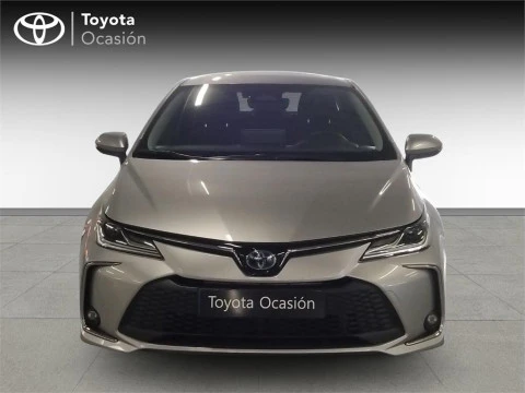 Toyota Corolla Sedán 140H Style