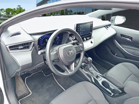Toyota Corolla 1.8 125H ACTIVE TECH E-CVT