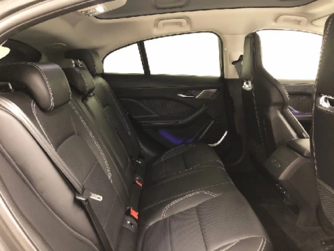 Jaguar i-Pace EV400 HSE AUTO 4WD