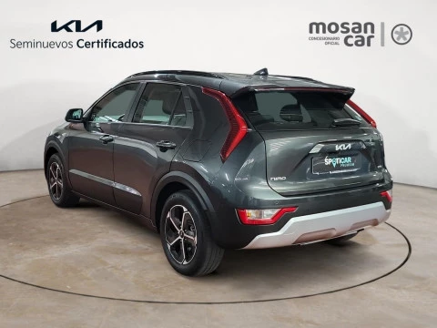 Kia Niro 1.6 GDi HEV 95kW (129CV) Concept