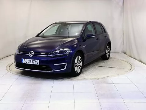 Volkswagen Golf e-Golf ePower 100 kW (136CV) Volkswagen Golf e-Golf ePower 100 kW (136CV)