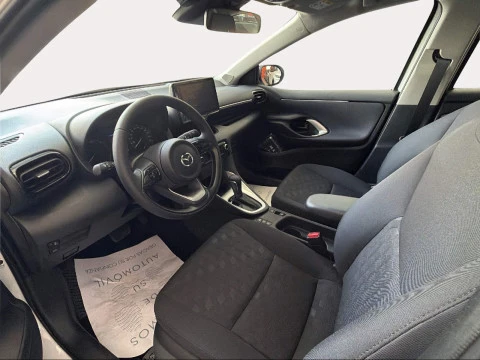 Mazda2 1.5 85 kW (116 CV) CVT Centre-line