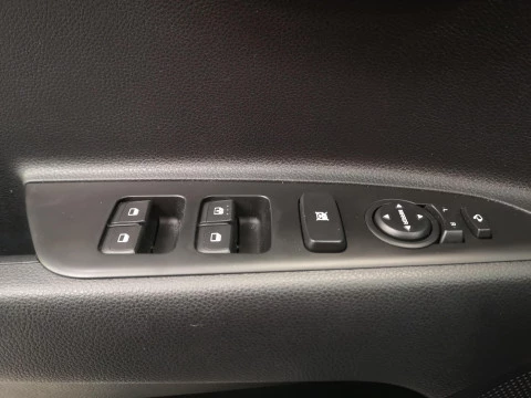 Kia Stonic 1.2 DPi 62kW (84CV) Drive