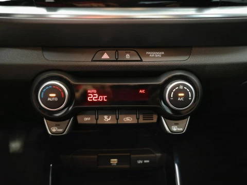 Kia Stonic 1.2 DPi 62kW (84CV) Drive