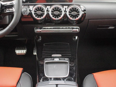 Mercedes-Benz CLA 200 d Coupé