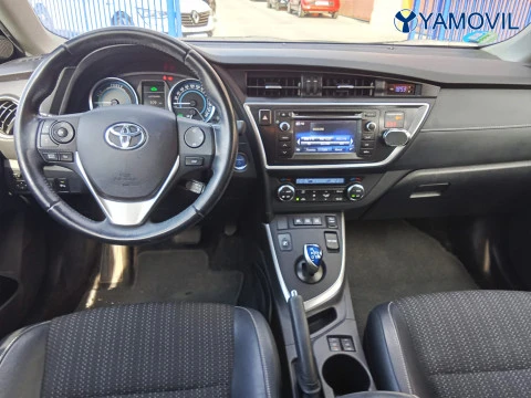 Toyota Auris Hybrid Active 100 kW (136 CV)