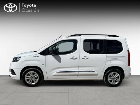Toyota Proace City Verso L1 2PL FAMILY ACTIVE 50kWh (136 hp) E-Toggle