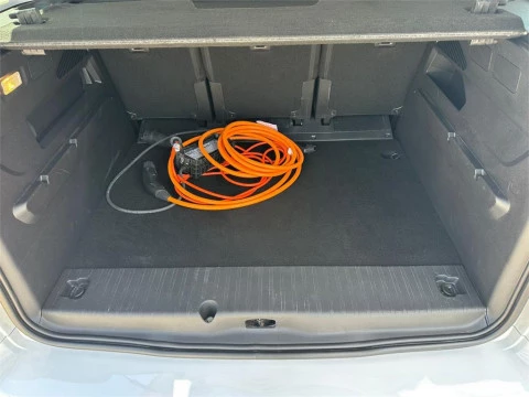 Toyota Proace City Verso L1 2PL FAMILY ACTIVE 50kWh (136 hp) E-Toggle