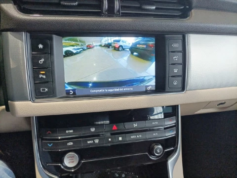 Jaguar XF 2.0D 132kW (180CV) Prestige Auto