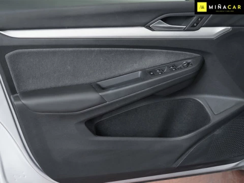 Volkswagen Golf Life 1.5 TSI 96 kW (130 CV)