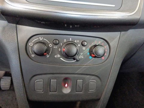 Dacia Sandero Stepway Essential Blue dCi 70kW (95CV)