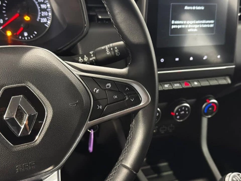 Renault Clio Equilibre Blue dCi 74kW (100CV) berlina con portón 74kW 5P