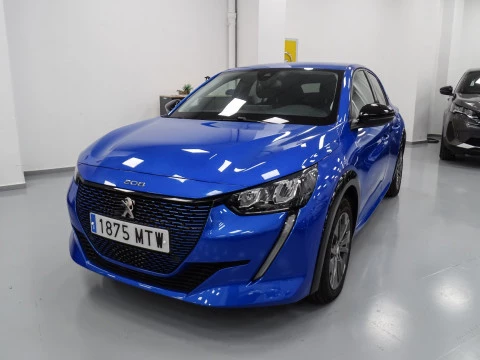 Peugeot e-208 Allure Eléctrico 136 (100 Kw)