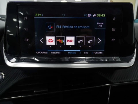 Peugeot e-208 Allure Eléctrico 136 (100 Kw)