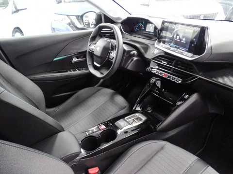 Peugeot e-208 Allure Eléctrico 136 (100 Kw)