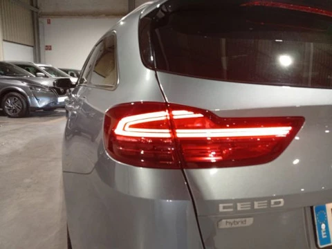 Kia Ceed Tourer Tourer 1.5 MHEV 118kW(160CV) GT Line DCT