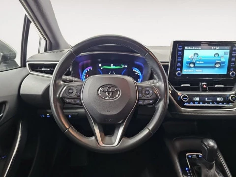 Toyota Corolla 1.8 125H ACTIVE TECH E-CVT