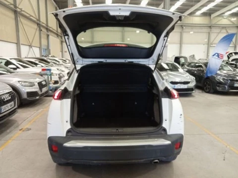 Peugeot 2008 Active BlueHDI 81kW (110CV)