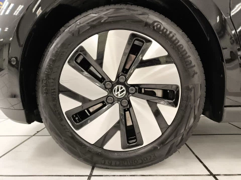 Volkswagen ID BUZZ Pro 150 kW (204 CV)