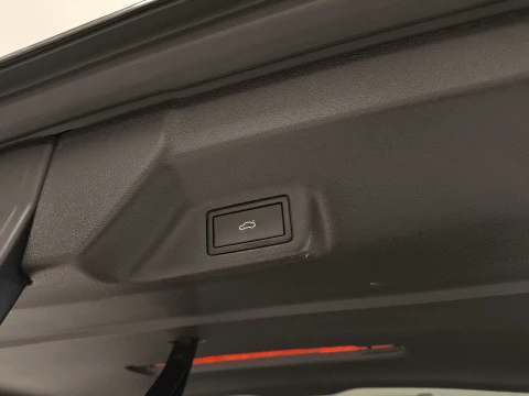 Volkswagen ID BUZZ Pro 150 kW (204 CV)