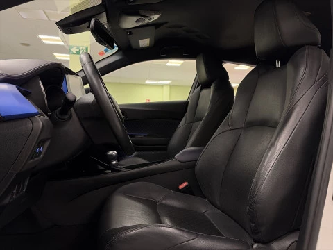 Toyota C-HR 1.8 125H Dynamic Plus 90 kW (122 CV)
