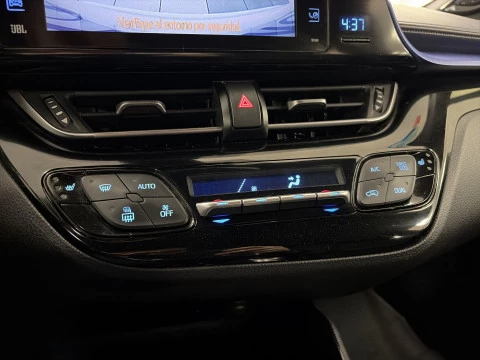 Toyota C-HR 1.8 125H Dynamic Plus 90 kW (122 CV)