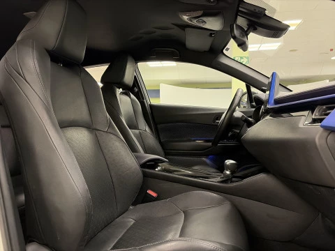 Toyota C-HR 1.8 125H Dynamic Plus 90 kW (122 CV)