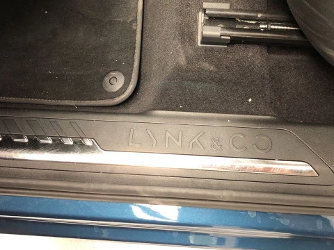 Lynk & Co 01 1.5 PHEV 192KW 5P