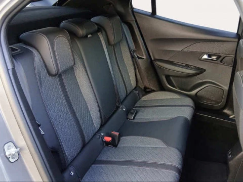 Peugeot 2008 PureTech 100 S&S Allure 75 kW (100 CV)