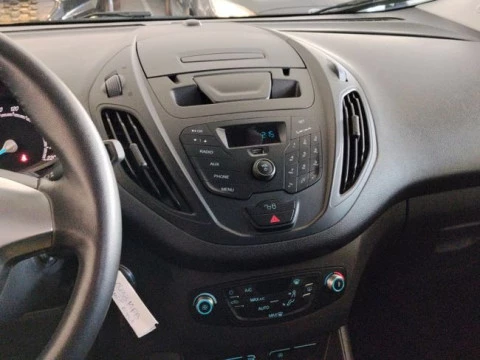 Ford Transit Courier  TREND 1.5 TDCI