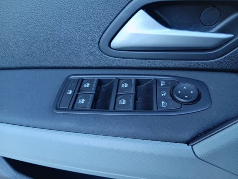 Dacia Duster Extreme TCE 96kW 48v (130CV) 4X2